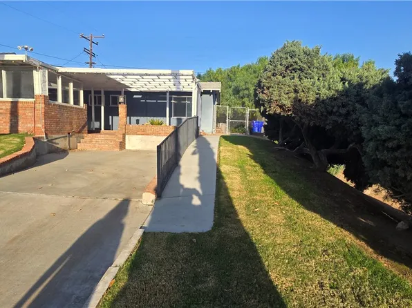 4130 Estrada Dr, Riverside, CA 92509