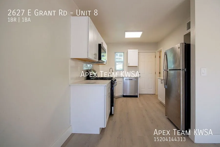 $925- Updated 1 Bed | 1 Bath Unit on E Grant Rd Available! — Photo 3