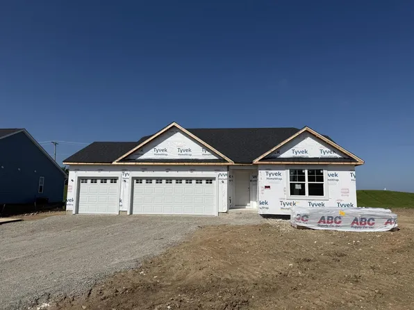 210 Linden LANE, Delavan, WI 53115