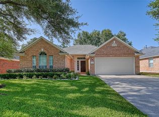 16119 Aberdeen Forest Dr, Houston, TX 77095