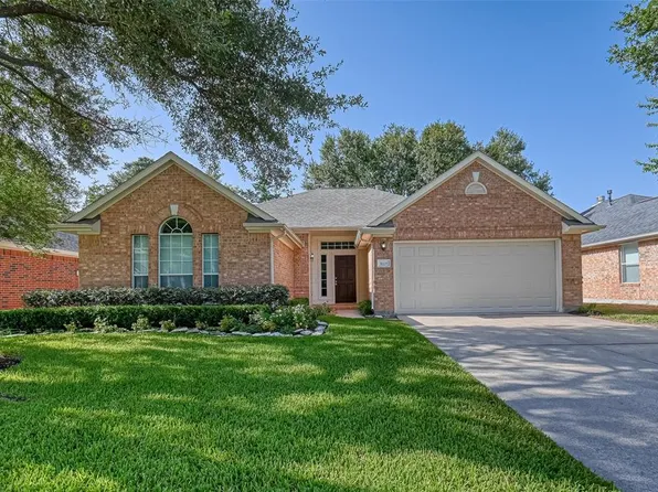 16119 Aberdeen Forest Drive, Houston, TX 77095