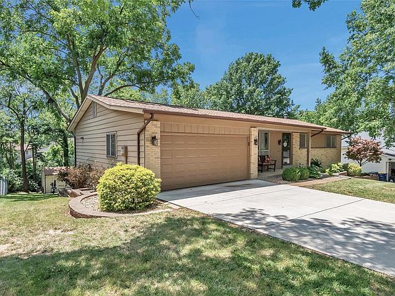 2nd image of 2648 Softwood Dr