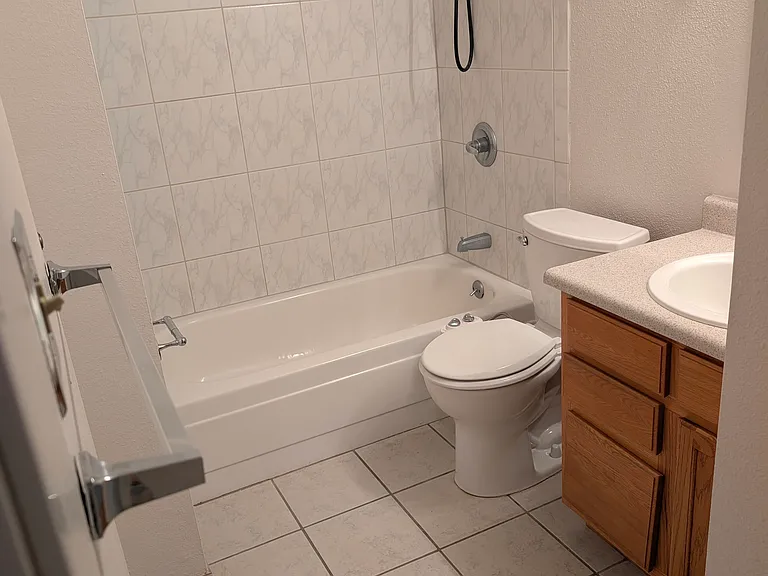 13270 E Jewell Ave #103 — Photo 20