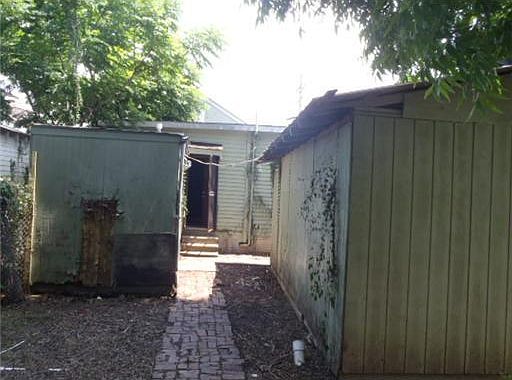 2nd image of 1518 General Ogden St