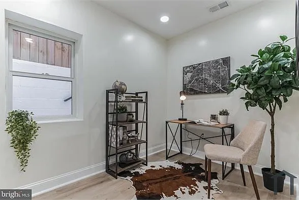 1330 Randolph St NW #1 — Photo 11