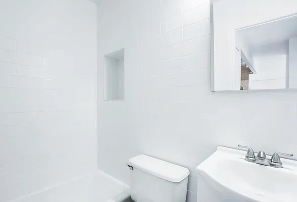 Rented by New York Casas Ltd. | media 6