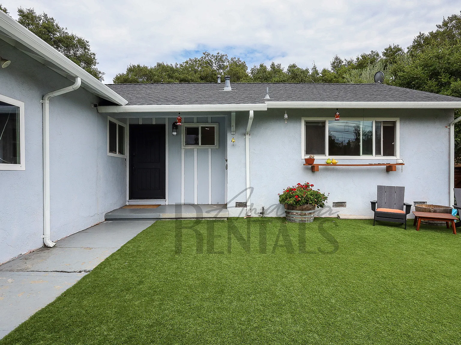 3 bed, 1344 sqft, $4,800 — Photo 2