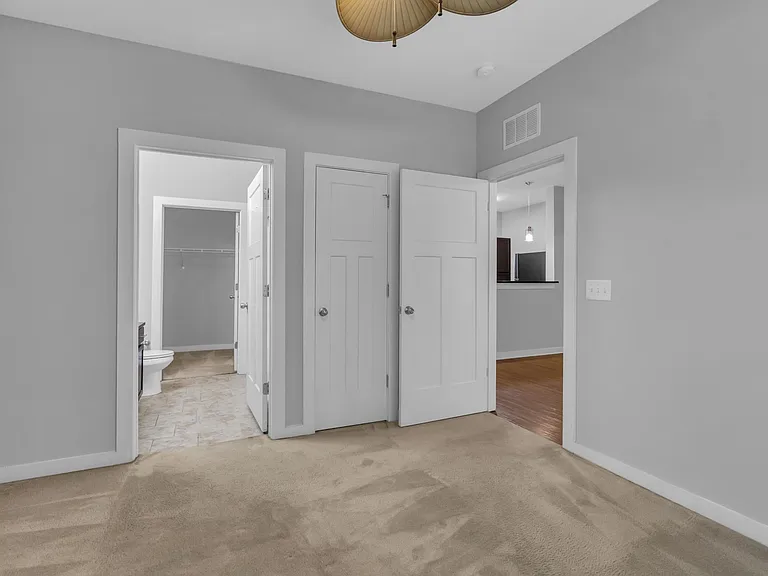 410 Rosedale Ave #105 — Photo 14