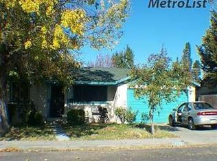 1135 G St, Livingston, CA