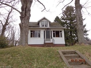 713 Randolph Rd, Mogadore, OH 44260