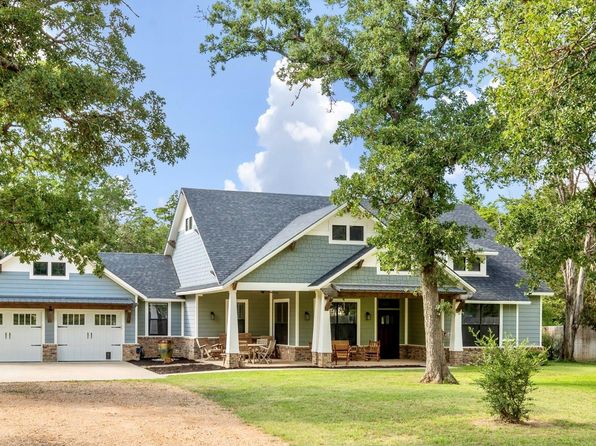 1002 Private Road 7040, Lexington, TX 78947