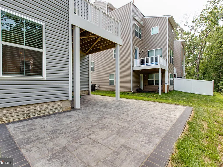 2546 Buckthorn Dr — Photo 46