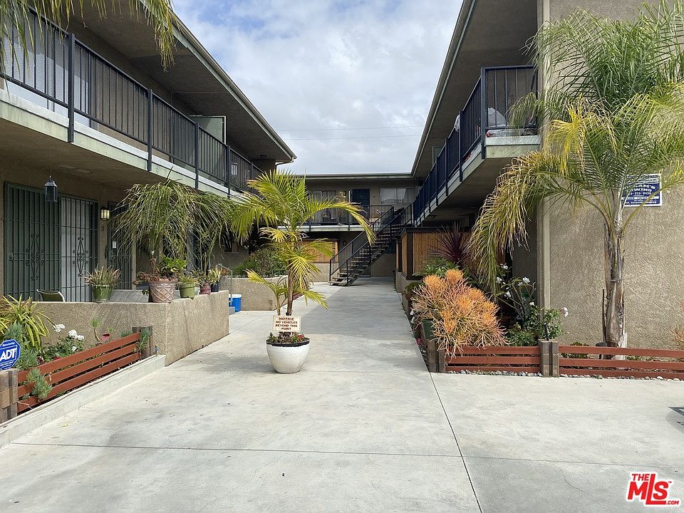 1st image of 14919 S Normandie Ave APT 2