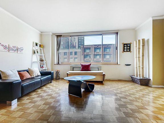 3rd image of 250 S End Ave APT 7G