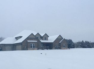 7301 Falcon Rdg, Edmond, OK 73034