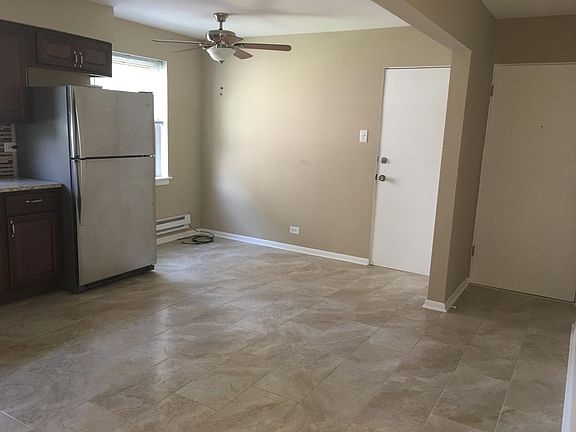 3rd image of 3445 Wesley Ave APT 5