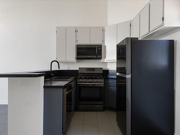 5th image of 2730 W Temple St #207