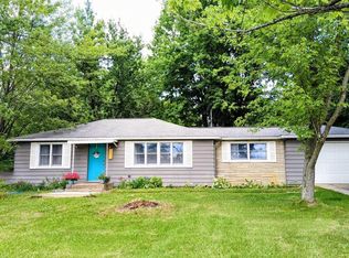 1323 Wooster Rd, Winona Lake, IN 46590