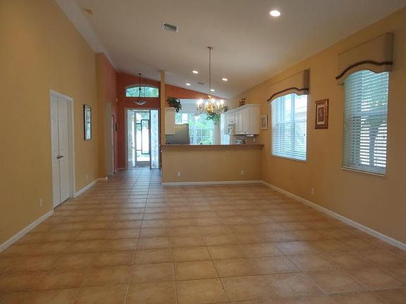 5th image of 6116 Rossmoor Lakes Ct