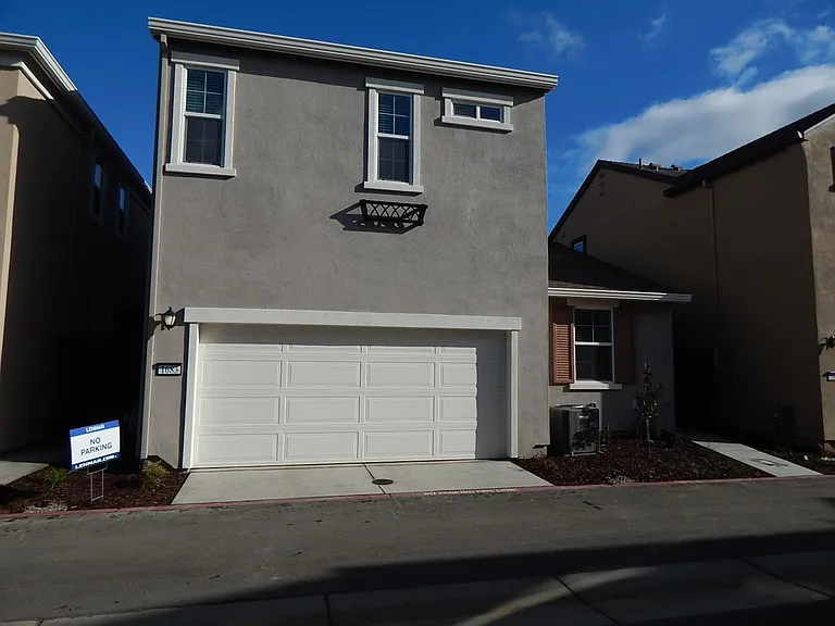 1683 Pena Ln — Photo 26