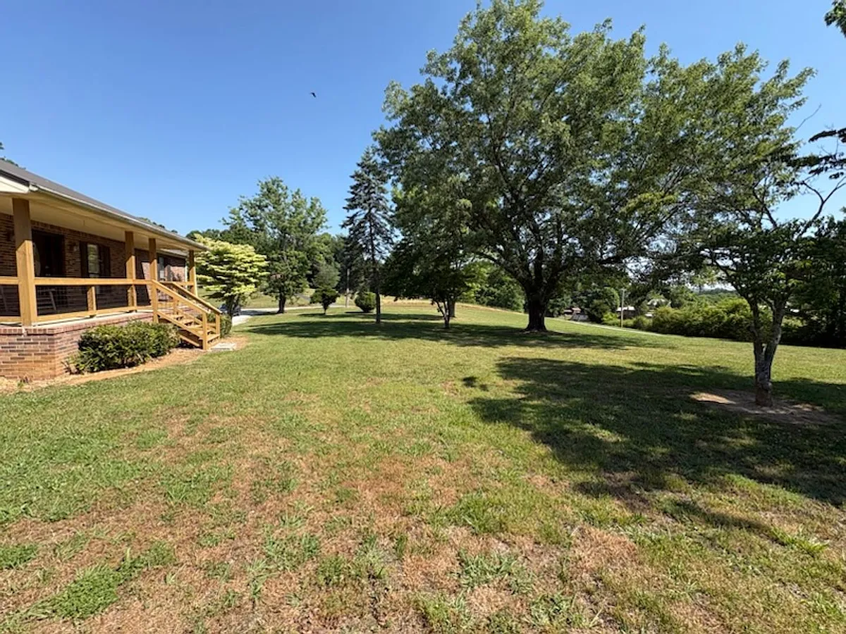 Building Photo - 1007 Lowery Loop Rd