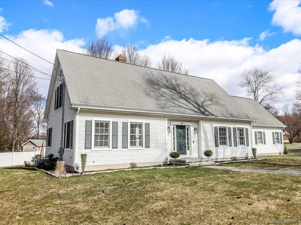 40 Dorothy Drive, Middlebury, CT 06762