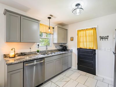 2260 Pine Ave, Buena Vista, VA, 24416