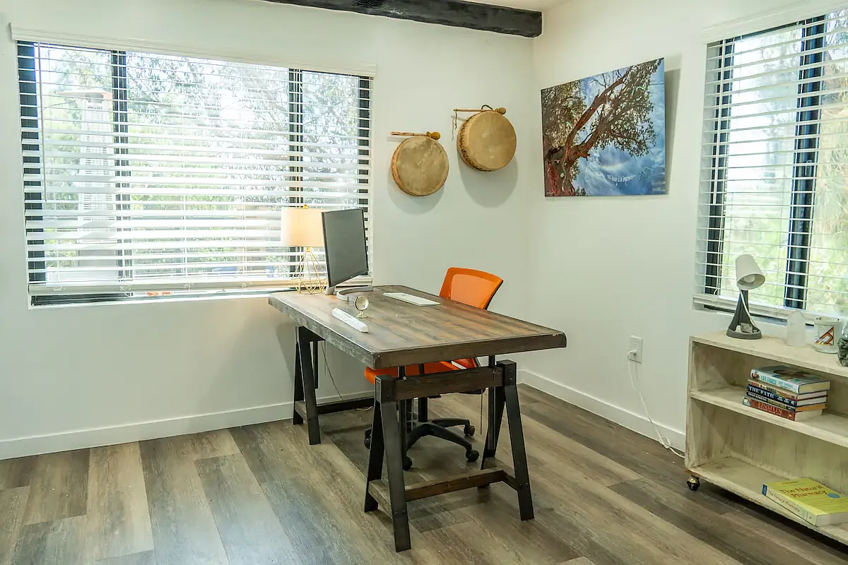 3 bed, 2000 sqft, $3,000 — Photo 4