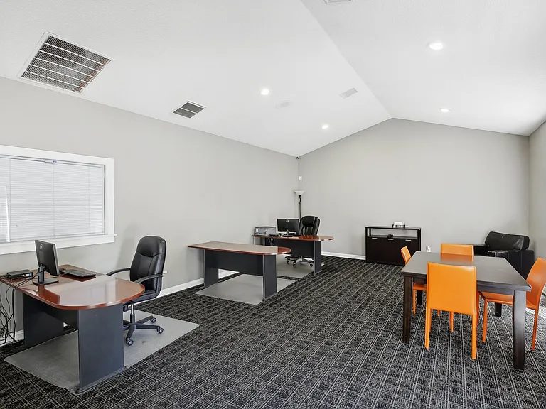 Rosehill Pointe — Photo 15
