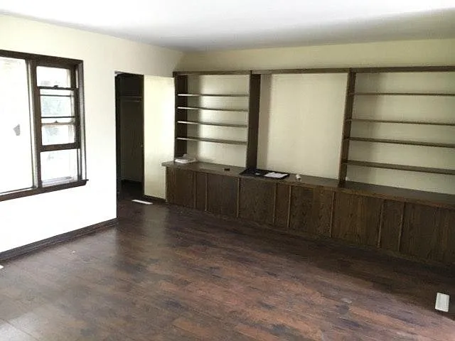 Building Photo - 908 S Apache Dr