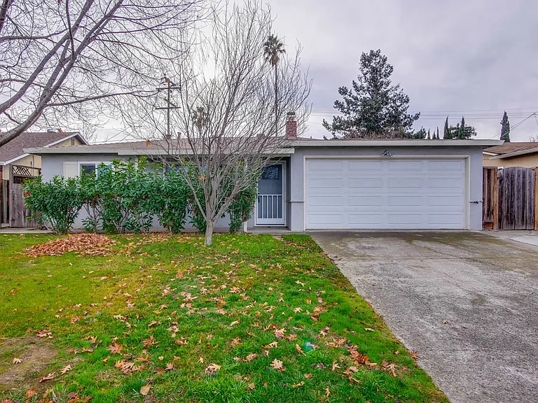 1778 Balsa Ave — Photo 1