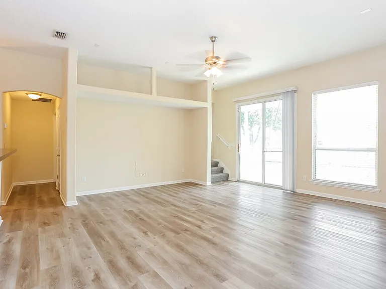 10367 Shelby Creek Rd S — Photo 6