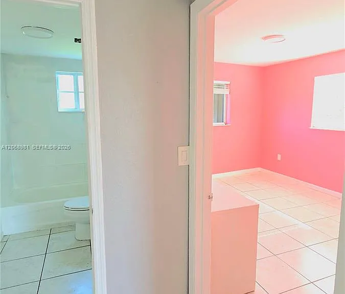328 NW 12th Ave #12 — Photo 13