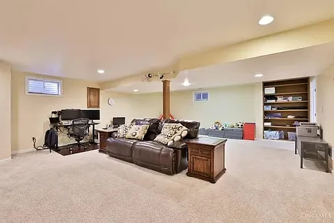 8055 Old Stable Ct — Photo 25
