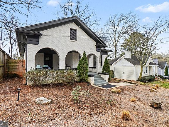 4th image of 1308 Beecher St SW