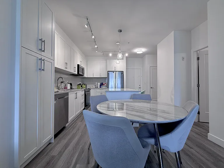 20356 72b Ave #314 — Photo 7