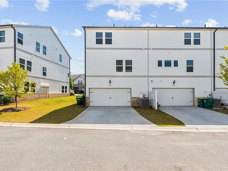 3614 Shore Wood Ave — Photo 40