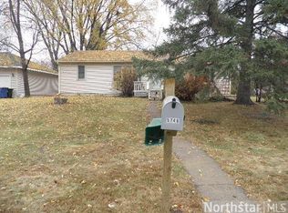 5746 Schutta Rd, Shoreview, MN 55126