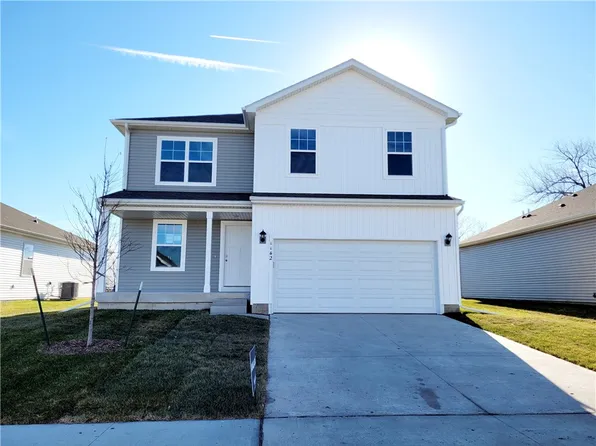 1142 35th St SW, Altoona, IA 50009