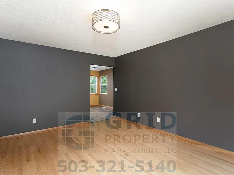 3431 NE 92nd Ave — Photo 3