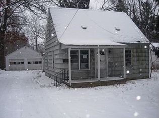 828 Hayes Rd, Toledo, OH 43615