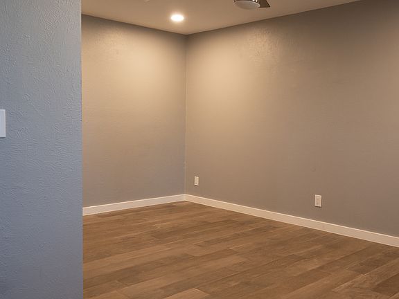 5th image of 4316 N 34th Dr Unit A
