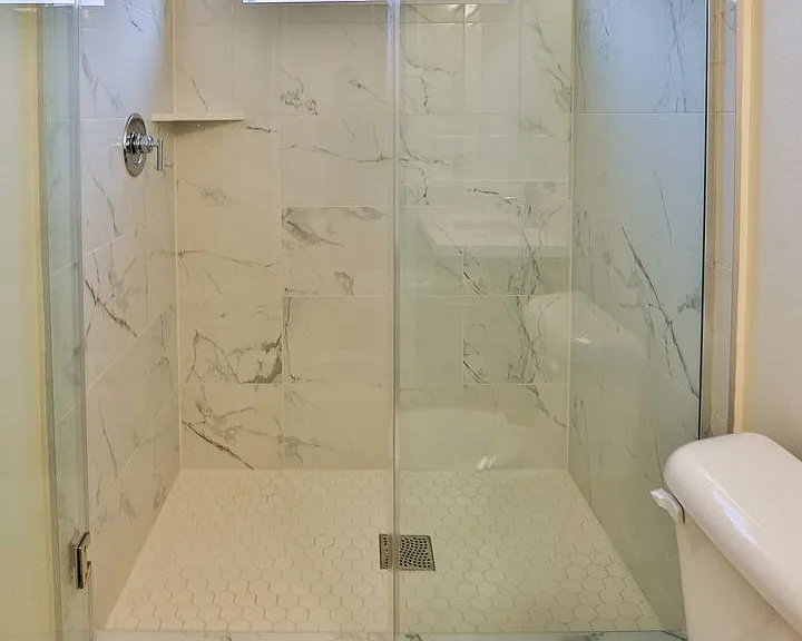 1164 W 37th Pl — Photo 35
