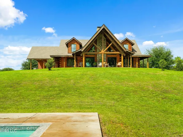 264 McCarthy Rd, Jonesville, LA 71343