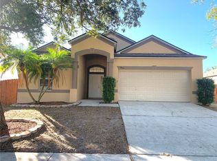 13455 Silvercreek Dr, Riverview, FL 33579