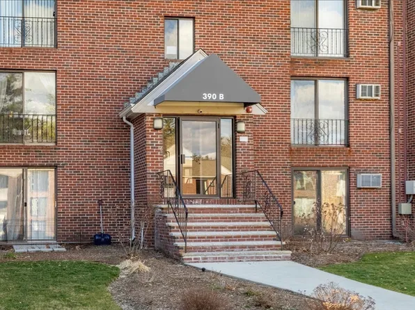 390-390B Great Rd #23, Acton, MA 01720