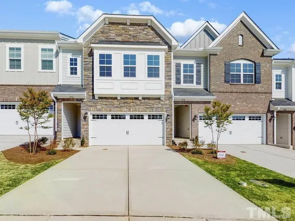 1413 Hopedale Dr, Morrisville, NC 27560