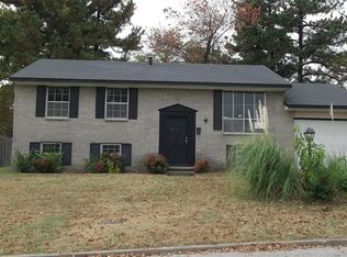 808 N Woodland Dr E, Sand Springs, OK 74063