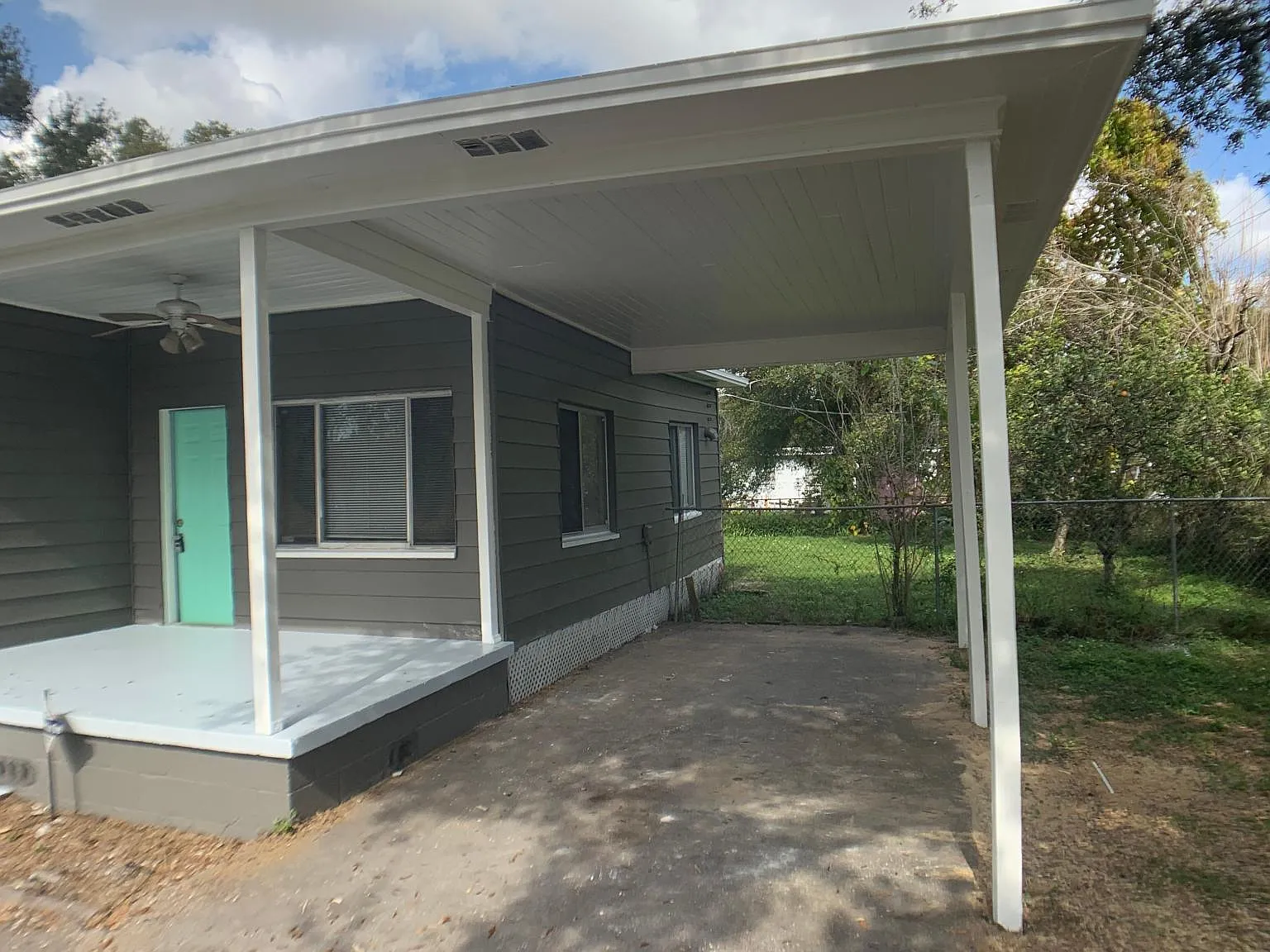 2 bed, 890 sqft, $2,295 — Photo 3