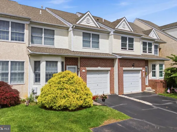 112 Sumter Pl #25, Ambler, PA 19002
